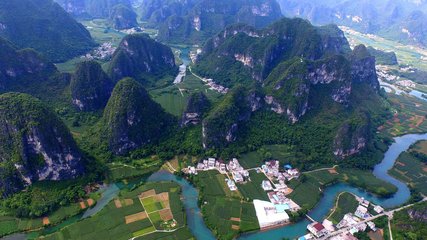 .cq.cn域名注册多少钱